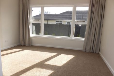 Photo of property in 74 Isleworth Road, Bishopdale, Christchurch, 8053
