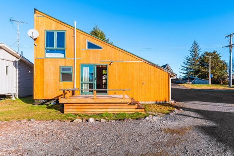 Photo of property in 24 Findlay Street, National Park, Owhango, 3989