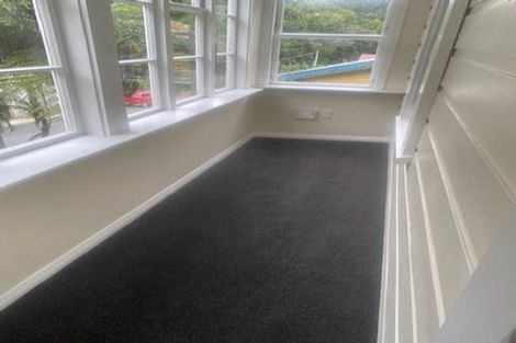Photo of property in 69 Holloway Road, Aro Valley, Wellington, 6021