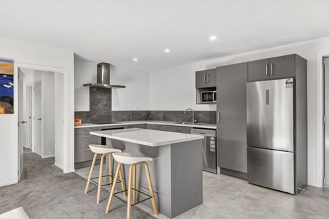 Photo of property in 13 Bell Street, Lake Hawea, 9382