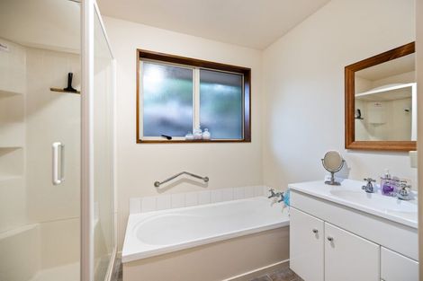 Photo of property in 52a Charlesworth Street, Woolston, Christchurch, 8023