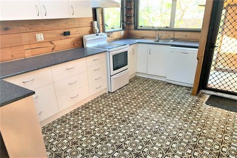 Photo of property in 13a Terminus Street, Silverstream, Upper Hutt, 5019