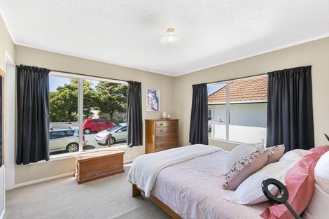 Photo of property in 11 Mallard Grove, Churton Park, Wellington, 6037