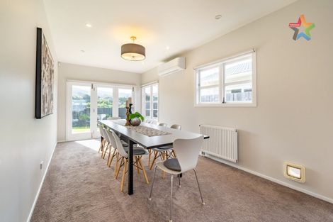 Photo of property in 46 Milne Terrace, Island Bay, Wellington, 6023