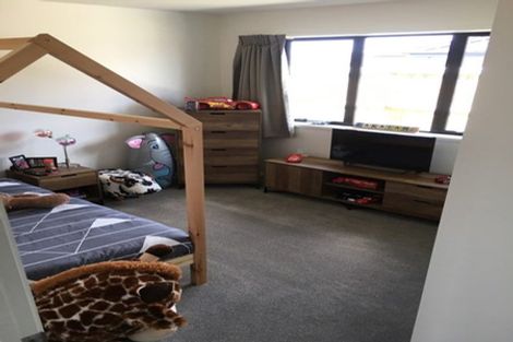 Photo of property in 17 Longcot Drive, Rolleston, 7615