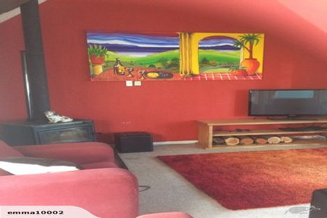 Photo of property in 10 Mamaku Street, Paraparaumu, 5032