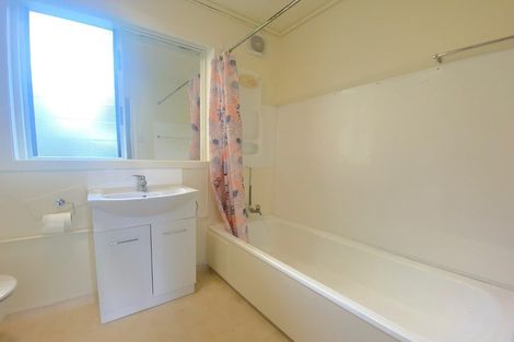 Photo of property in 131u6 Glenmore Street, Kelburn, Wellington, 6012
