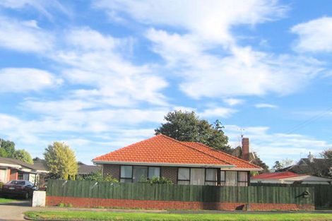 Photo of property in 2/445 Great South Road, Papatoetoe, Auckland, 2025