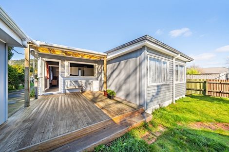 Photo of property in 22 Miro Street, Trentham, Upper Hutt, 5018