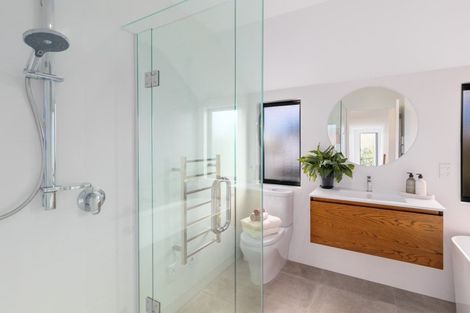 Photo of property in 49a Hawkesbury Avenue, St Albans, Christchurch, 8014