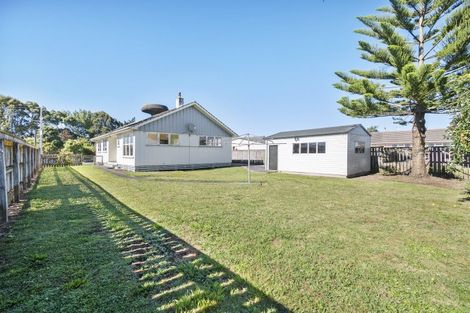 Photo of property in 6 Taumaihi Street, Bulls, 4818