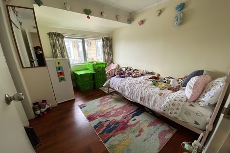 Photo of property in 30 Megan Avenue, Pakuranga Heights, Auckland, 2010