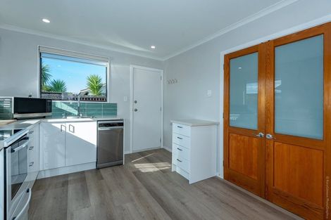 Photo of property in 63 Bridge Street, New Brighton, Christchurch, 8062