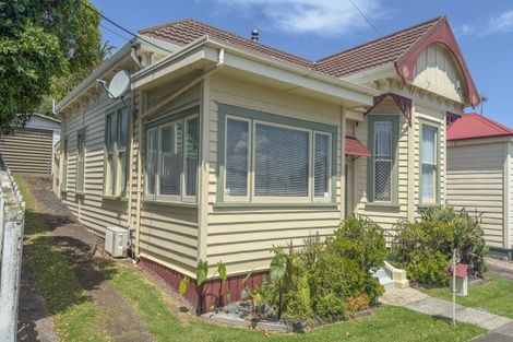 Photo of property in 102 Karaka Road, Thames, 3500