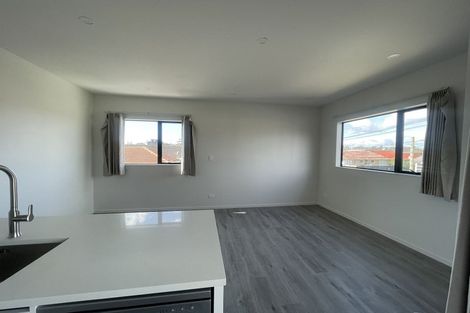 Photo of property in 2/39 Dale Crescent, Pakuranga, Auckland, 2010