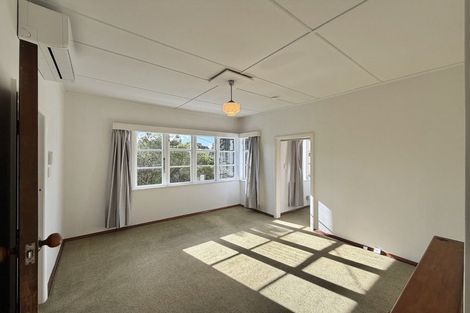 Photo of property in 14 Warwick Street, Wilton, Wellington, 6012