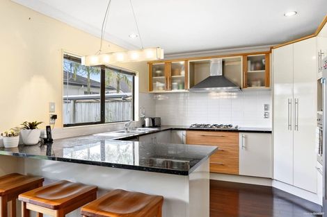 Photo of property in 26 Kensway Drive, Flat Bush, Auckland, 2016