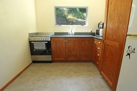 Photo of property in 8c Robert Street, Raglan, 3225