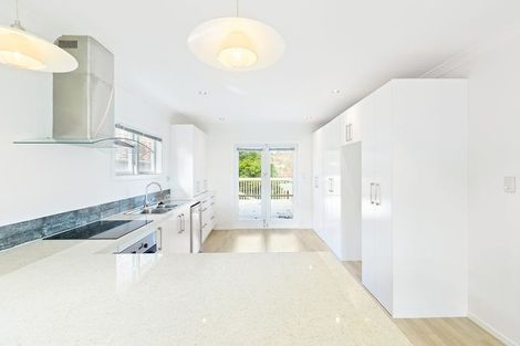 Photo of property in 20 Norman Road, Titirangi, Auckland, 0604