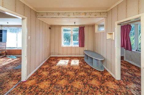 Photo of property in 70 Manuka Street, Castlecliff, Whanganui, 4501