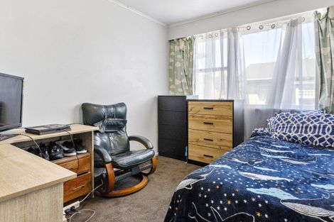 Photo of property in 18 Waitahanui Avenue, Taupo, 3330