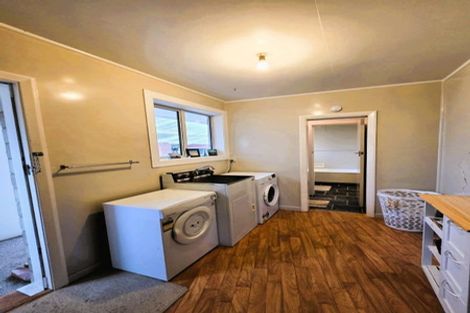 Photo of property in 228 Horndon Street, Darfield, 7510