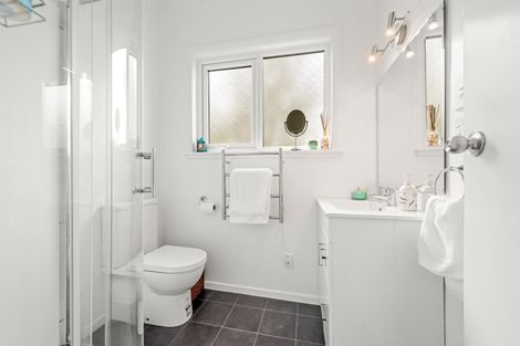 Photo of property in 78 Naenae Road, Naenae, Lower Hutt, 5011
