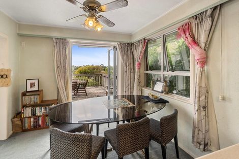 Photo of property in 79 Buscomb Avenue, Henderson, Auckland, 0610