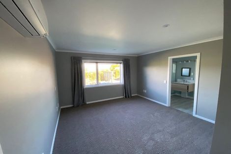 Photo of property in 401 Arapaepae Road, Levin, 5571