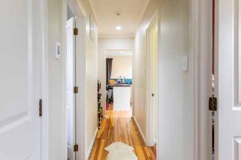 Photo of property in 78 Mclean Street, Woodville, 4920