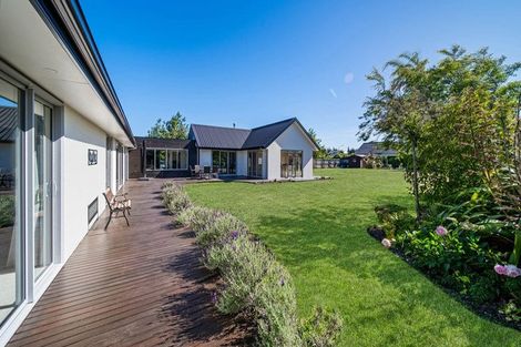 Photo of property in 19 Rossington Drive, West Melton, 7618