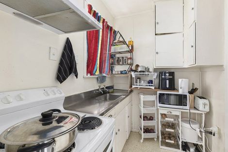 Photo of property in 14 Jefferson Street, Brooklyn, Wellington, 6021