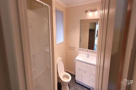 Photo of property in 13 Gendo Avenue, Henderson, Auckland, 0612