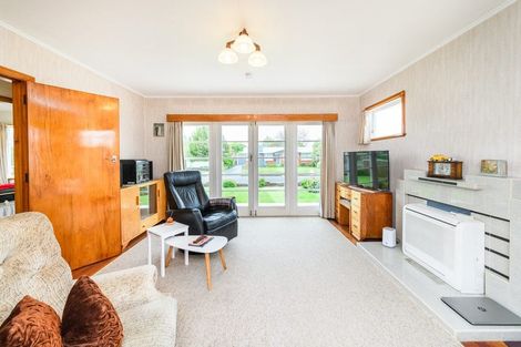 Photo of property in 8 Freyberg Street, Feilding, 4702