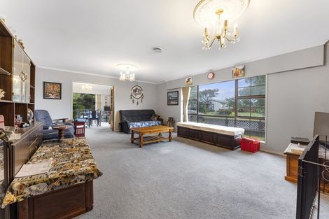 Photo of property in 14 Peter Hall Drive, Kelvin Grove, Palmerston North, 4414