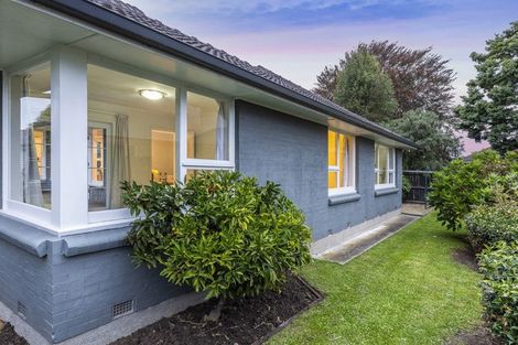 Photo of property in 11 Colina Street, Avonhead, Christchurch, 8042