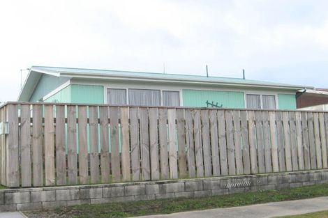 Photo of property in 32 Guildford Street, Tamatea, Napier, 4112