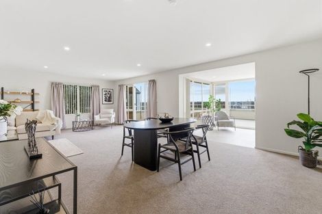 Photo of property in 1/21 Overdale Drive, Cashmere, Christchurch, 8022
