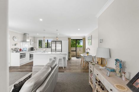 Photo of property in 396 Bower Avenue, Parklands, Christchurch, 8083