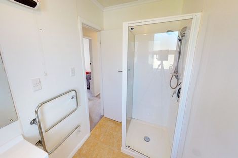 Photo of property in 49 Graham Street, Levin, 5510