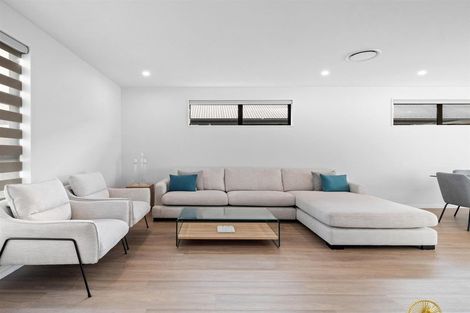 Photo of property in 7 Olearia Lane, Halswell, Christchurch, 8025