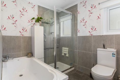 Photo of property in 14 The Bollard, Whitby, Porirua, 5024