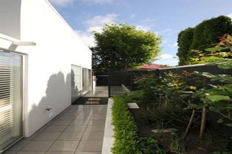 Photo of property in 4/184 Peterborough Street, Christchurch Central, Christchurch, 8013