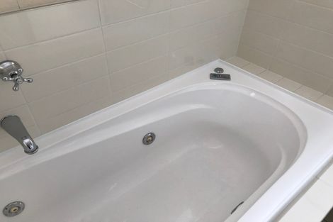 Photo of property in 33 Janway Avenue, Flat Bush, Auckland, 2016