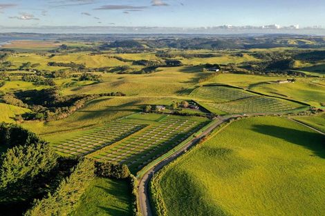 Photo of property in 79 Fuller Road, South Head, Helensville, 0874