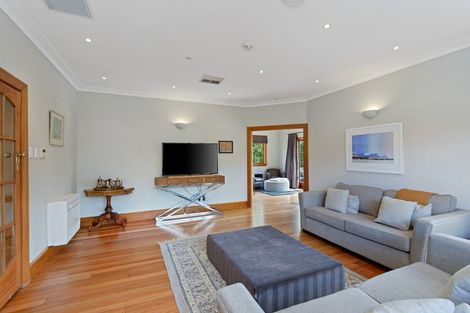 Photo of property in 4 Claxton Place, Saint Martins, Christchurch, 8022
