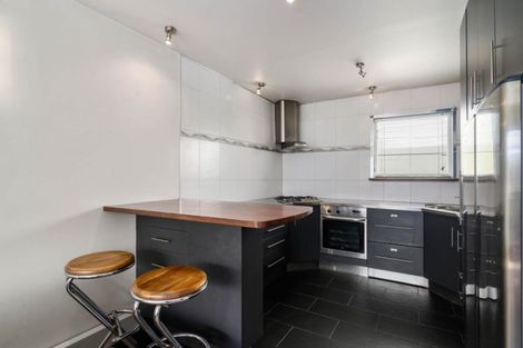 Photo of property in Lago Apartments, 1102unit Fenton Street, Rotorua, 3010