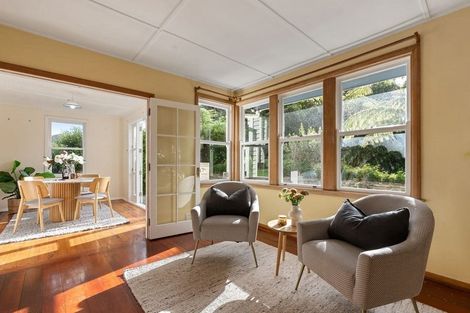 Photo of property in 39 Victory Avenue, Karori, Wellington, 6012