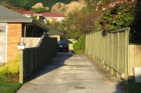 Photo of property in 21 Karu Crescent, Waikanae, 5036