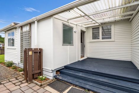 Photo of property in 1 Ngareta Road, Mourea, Rotorua, 3074